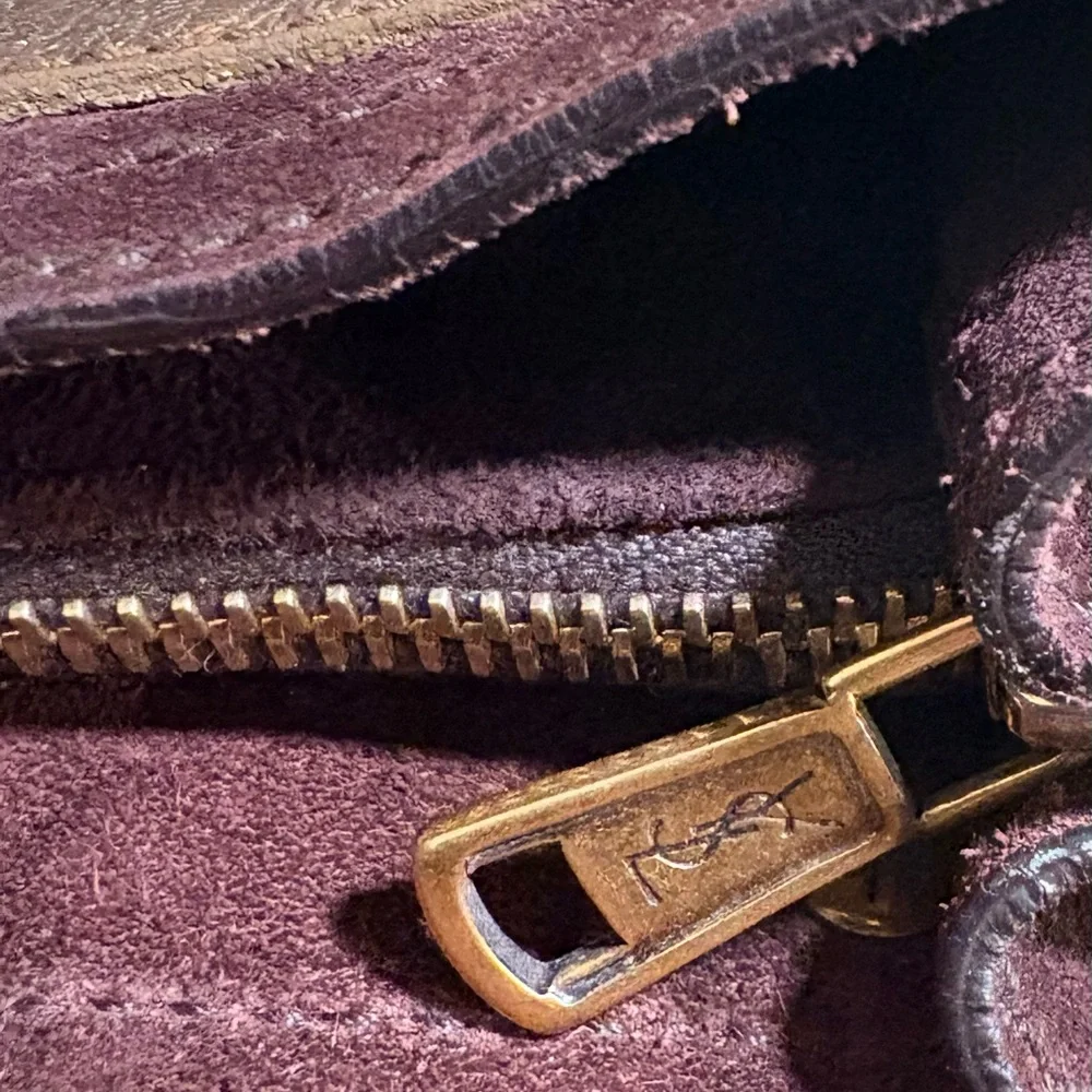 Yves Saint Laurent Large Metallic Bronze Muse Two Bag - Picture 10 of 13